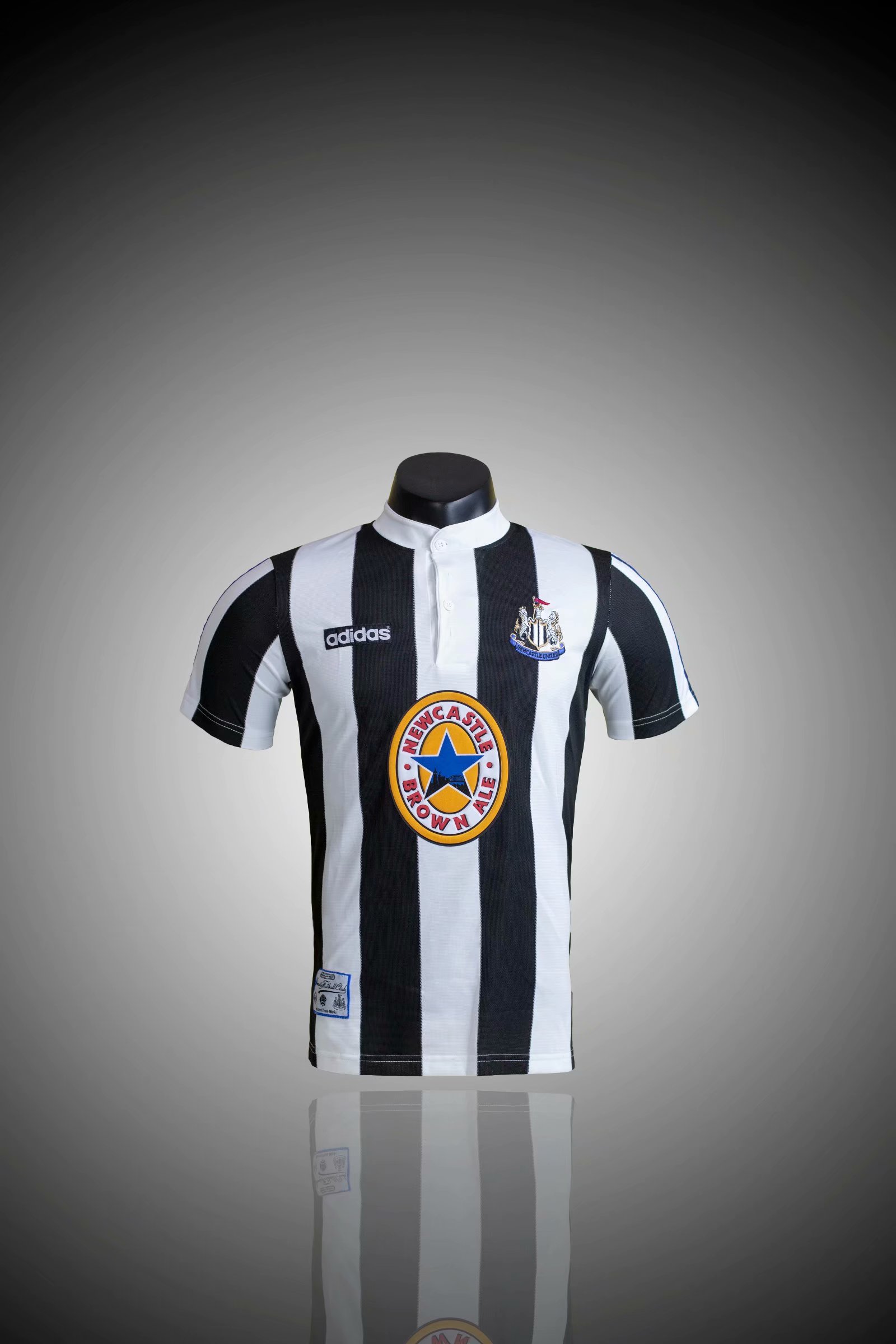 1995-1997 Newcastle  home Retro.