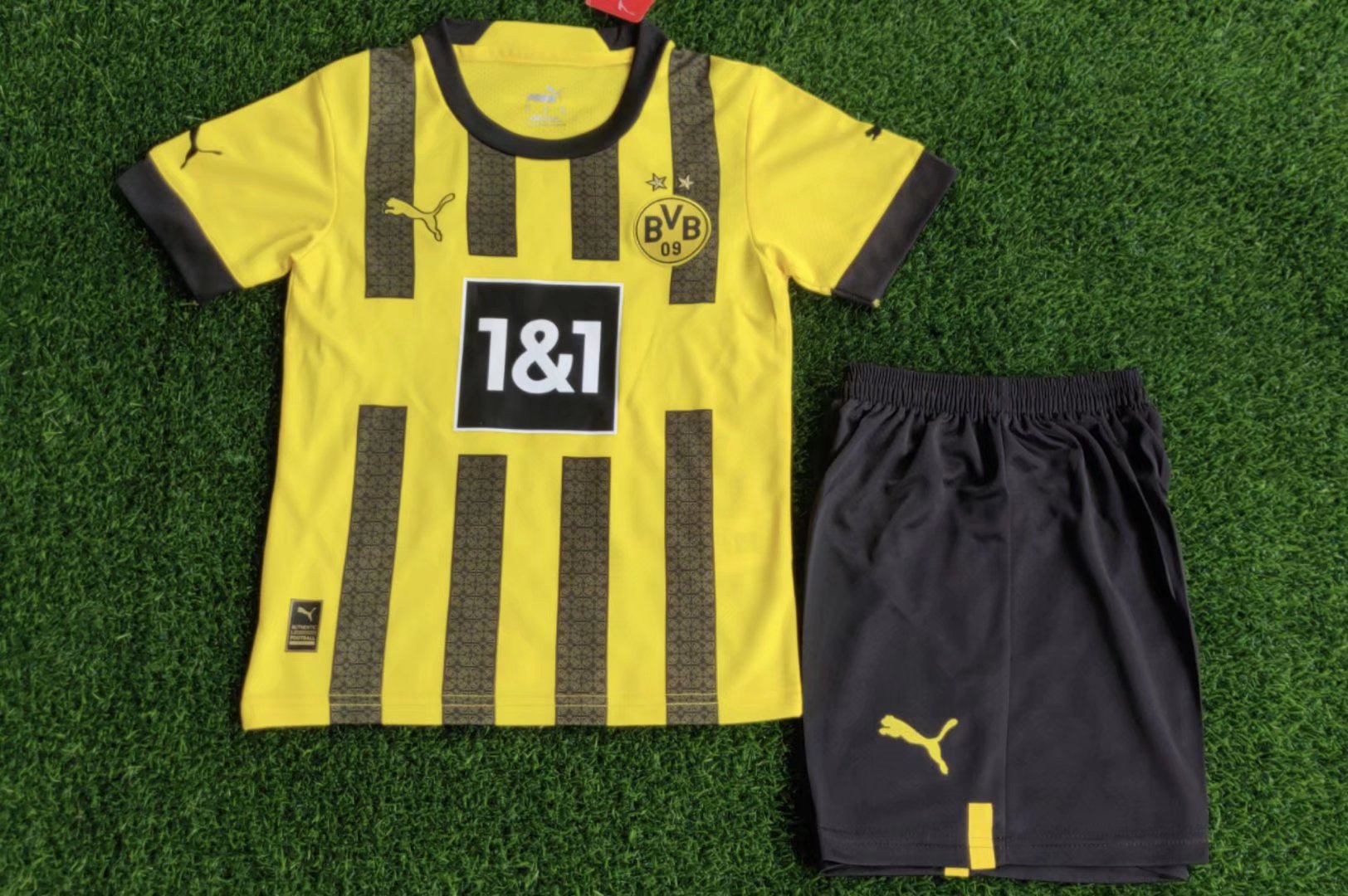 2022-2023 Borussia Dortmund HOME KIDS kit 