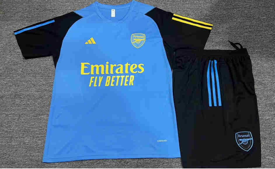 2023-2024 Arsenal Training clothes   adult  kit  With pockets