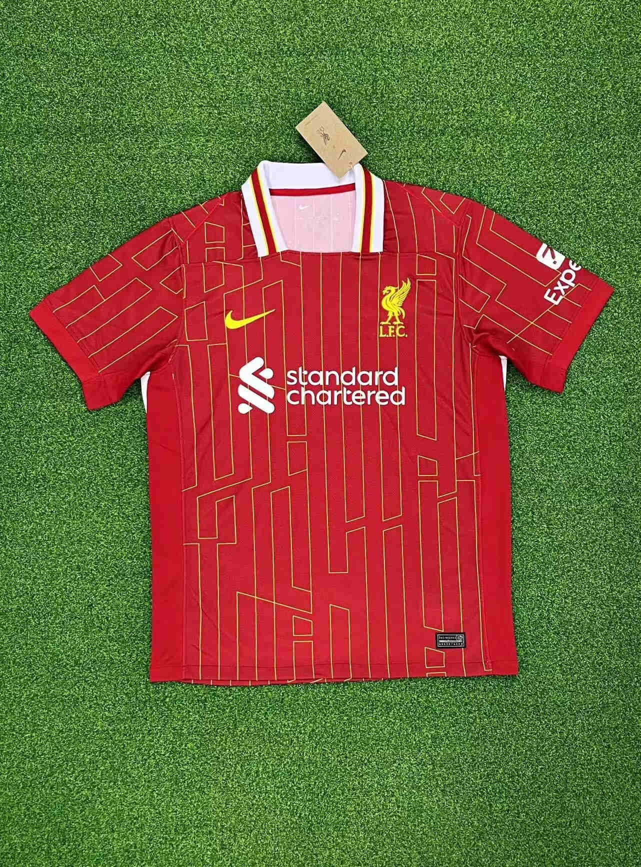 2024-2025  Liverpool home shirts