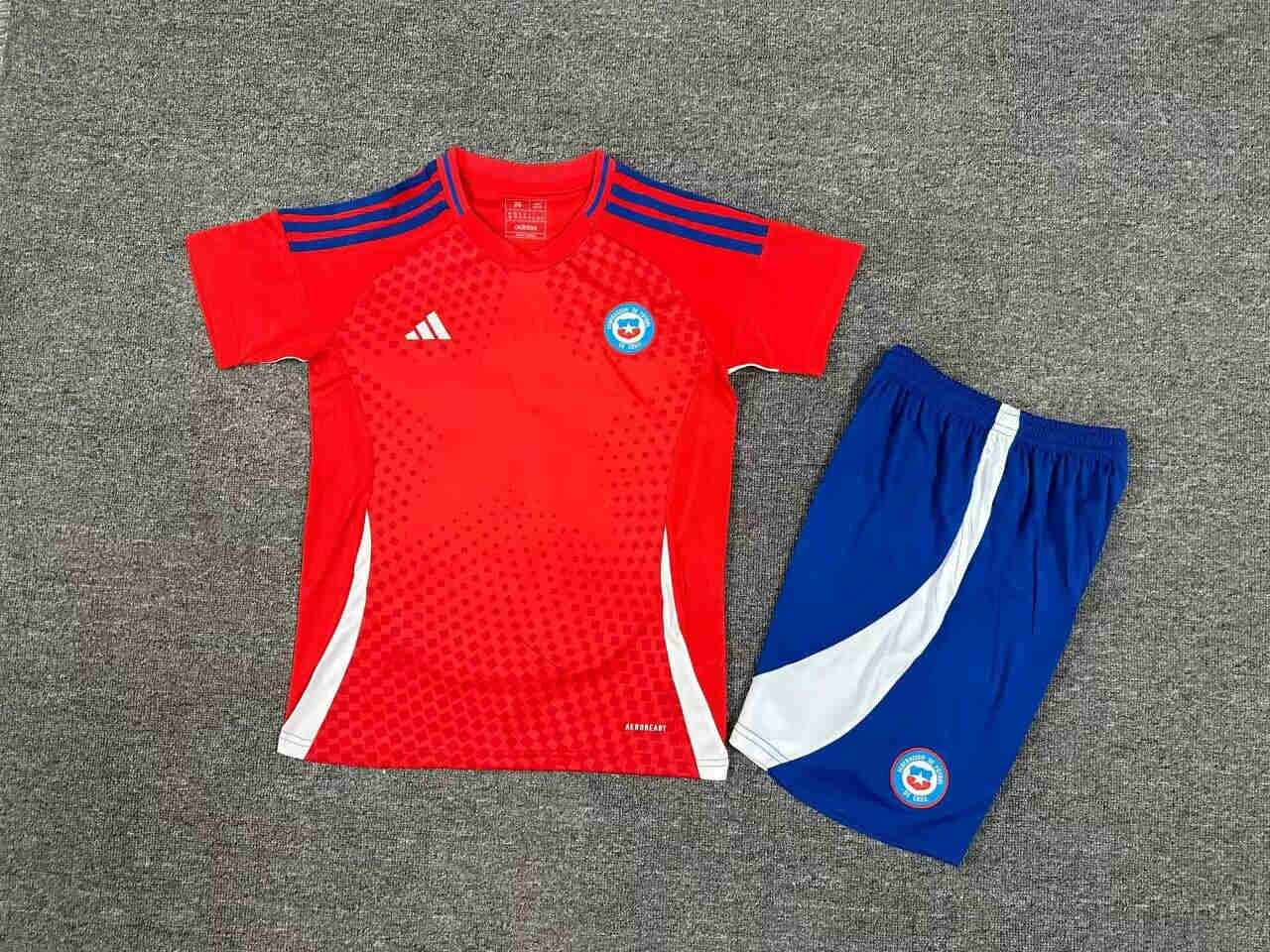 2024-2025 Chile home kids kit 