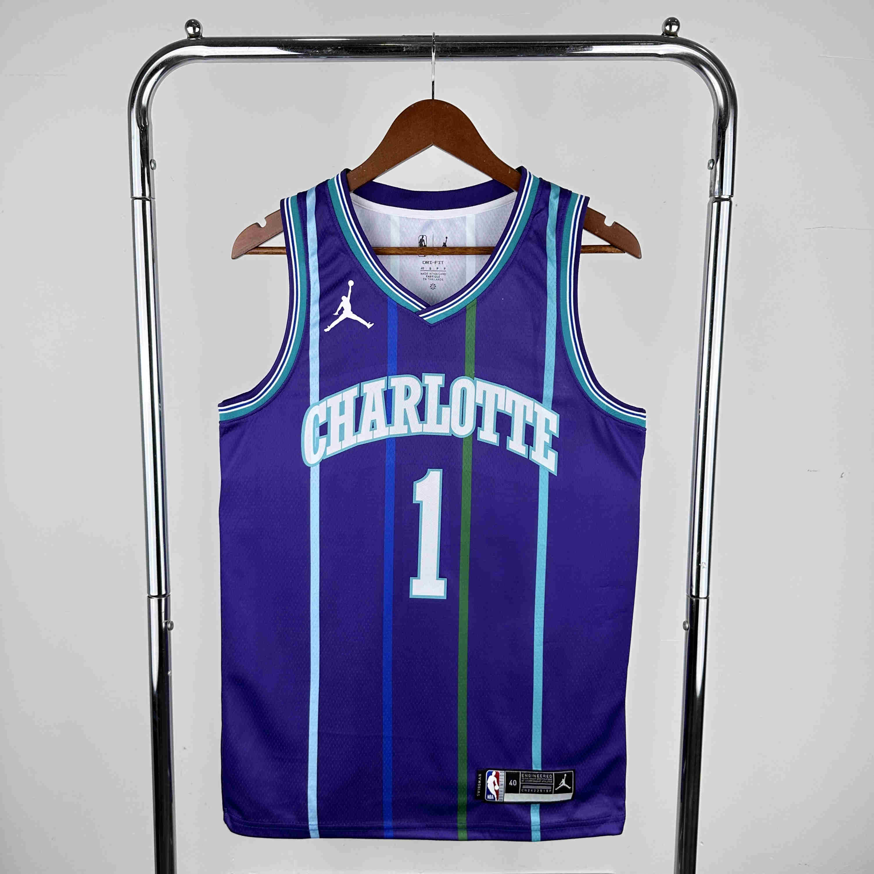 2020 Charlotte Hornets  NO.1