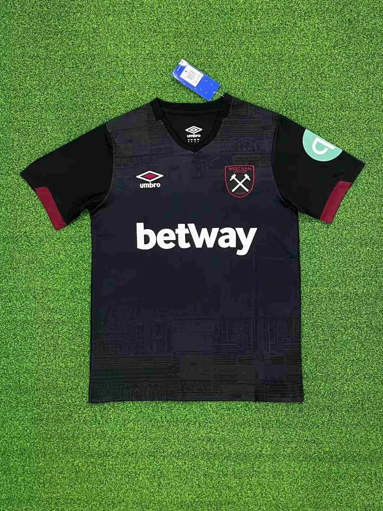 2024/2025 West Ham United F.C.   away