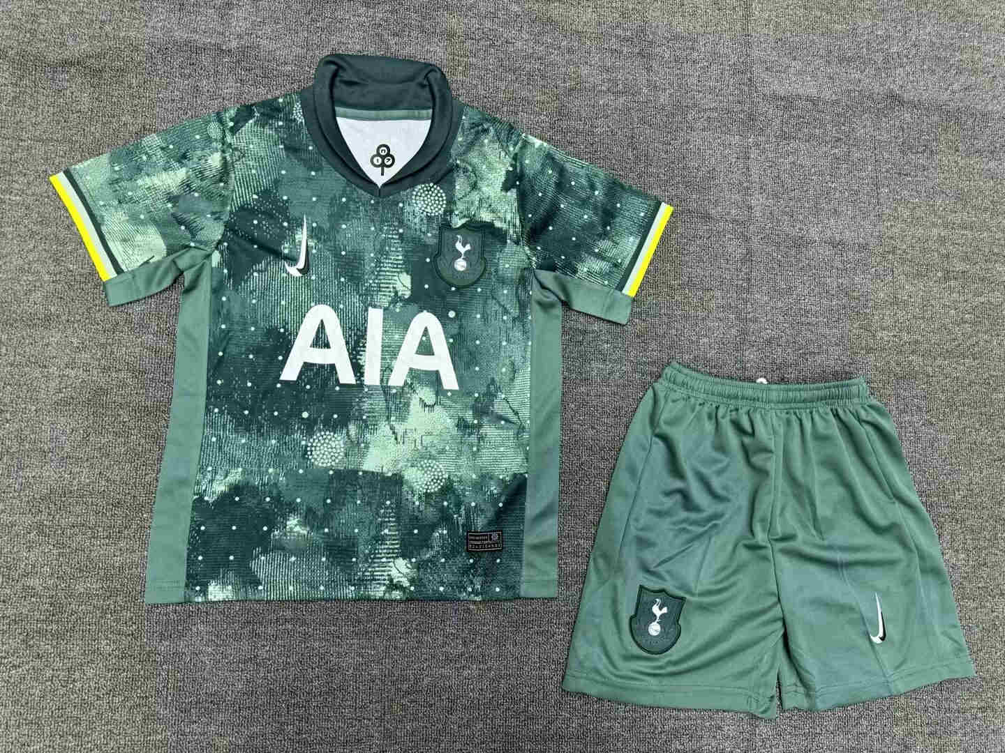 2024/2025 Tottenham Hotspur  Kids KIT