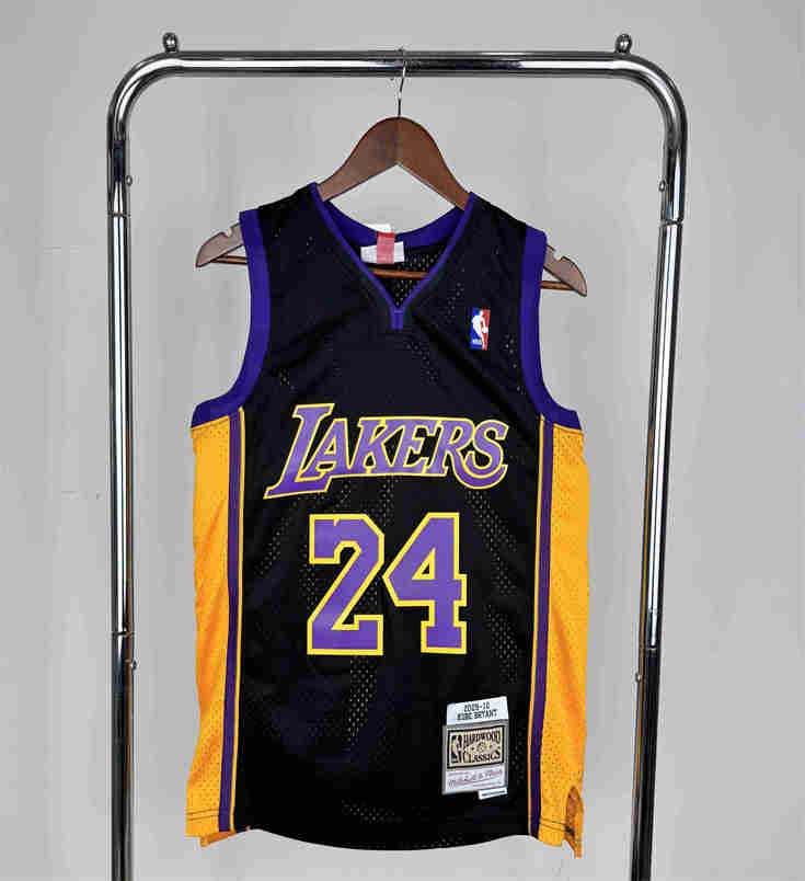  Los Angeles Lakers  NO.24