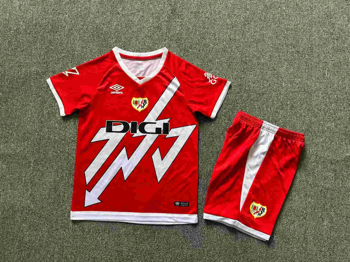 2024-2025  Rayo Vallecano  KIDS  kit home