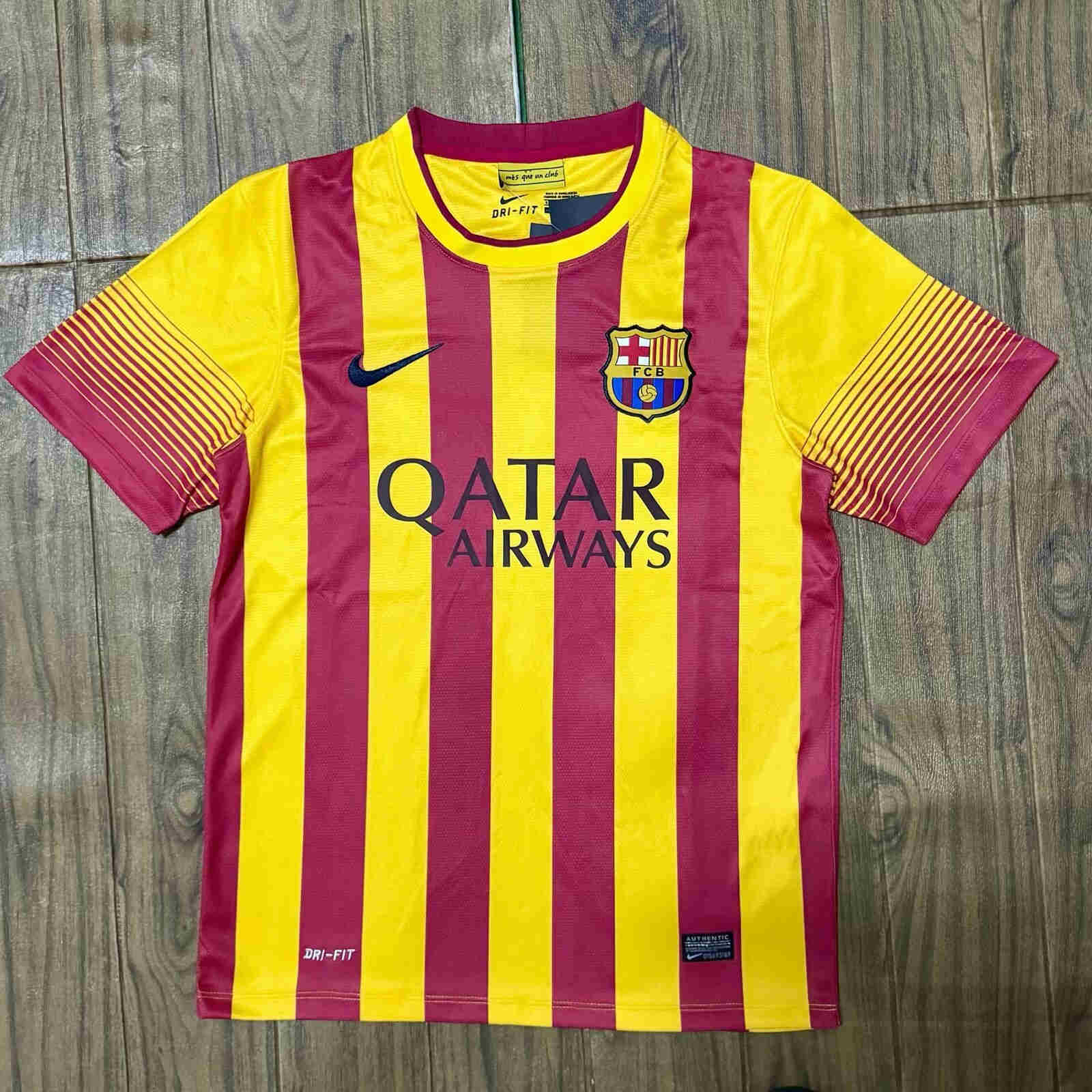 2013-2014  Barcelona away  Retro.