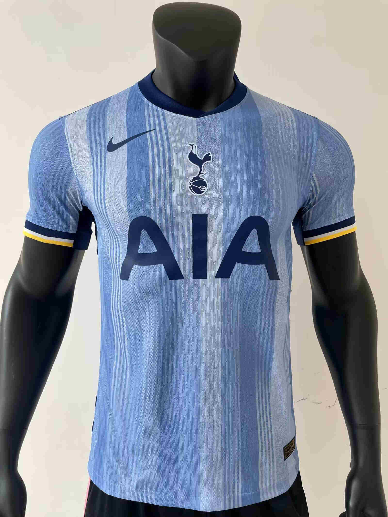 2024/2025  Tottenham Hotspur away  player