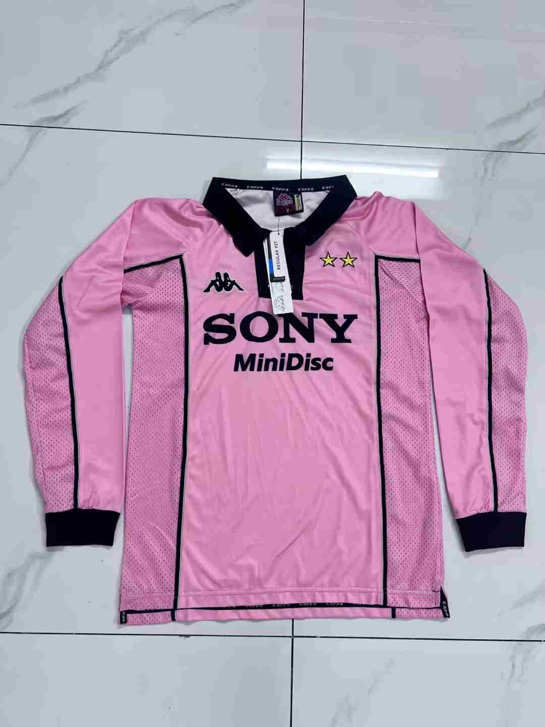 1997-1998  Juventus  Long sleeves Retro